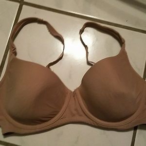 Practically New Nude Ellen Tracy bra